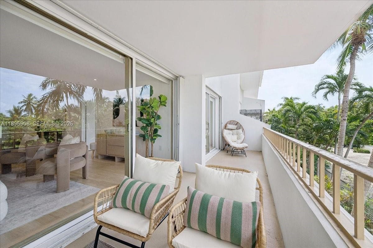 155 Ocean Lane Dr 302 photo 13