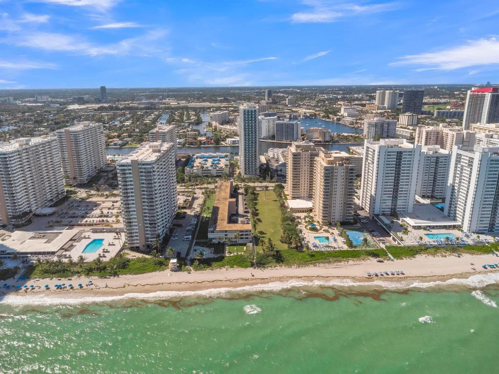 1945 S Ocean Drive 502 photo 1