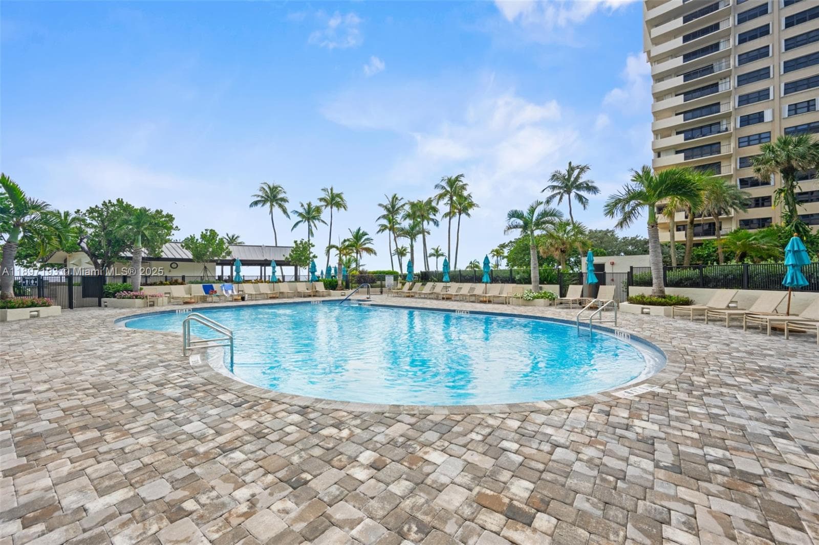 5000 N Ocean Blvd 1710 photo 24