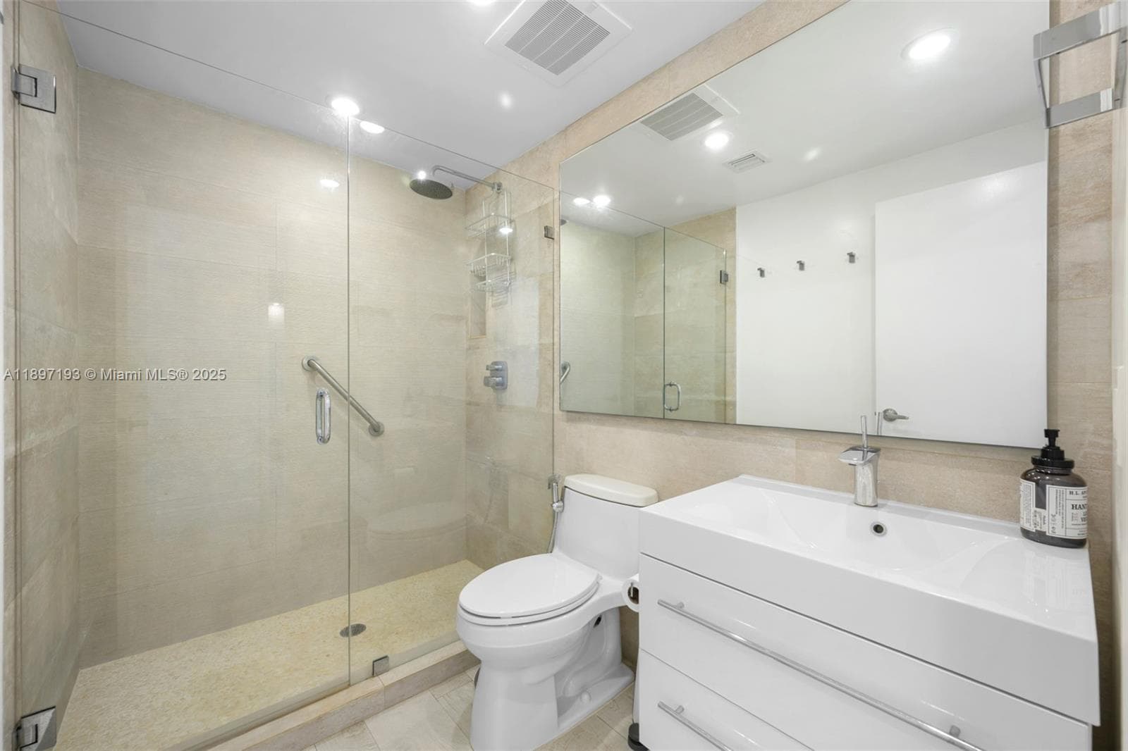 5000 N Ocean Blvd 1710 photo 14