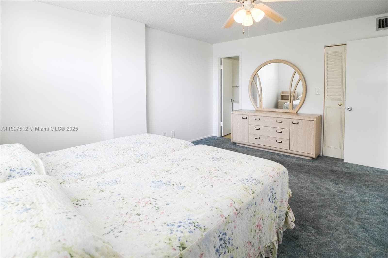 110 Royal Park Dr 2H photo 16