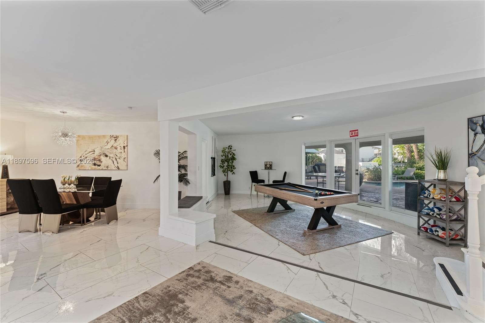 1809 Coral Gardens Dr photo 15