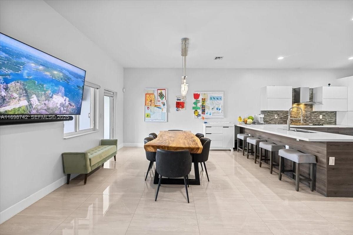 2726 Treasure Cove Cir photo 11