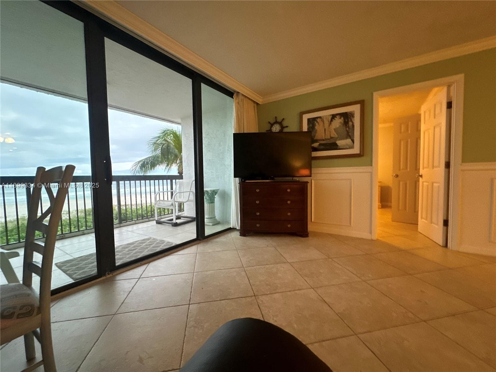 510 Ocean Blvd 211 photo 22
