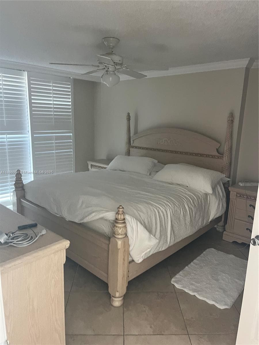 510 Ocean Blvd 211 photo 9