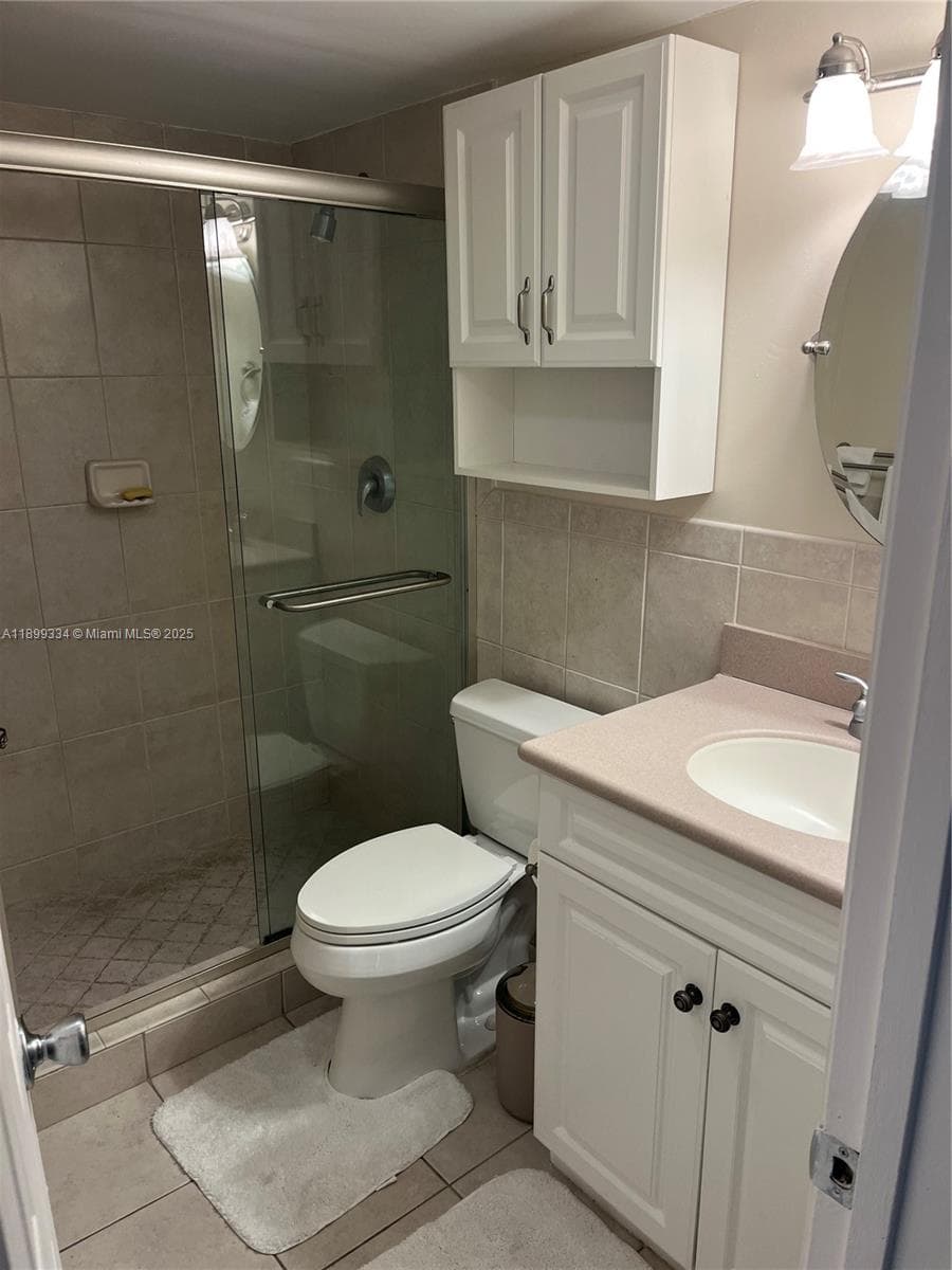 510 Ocean Blvd 211 photo 11
