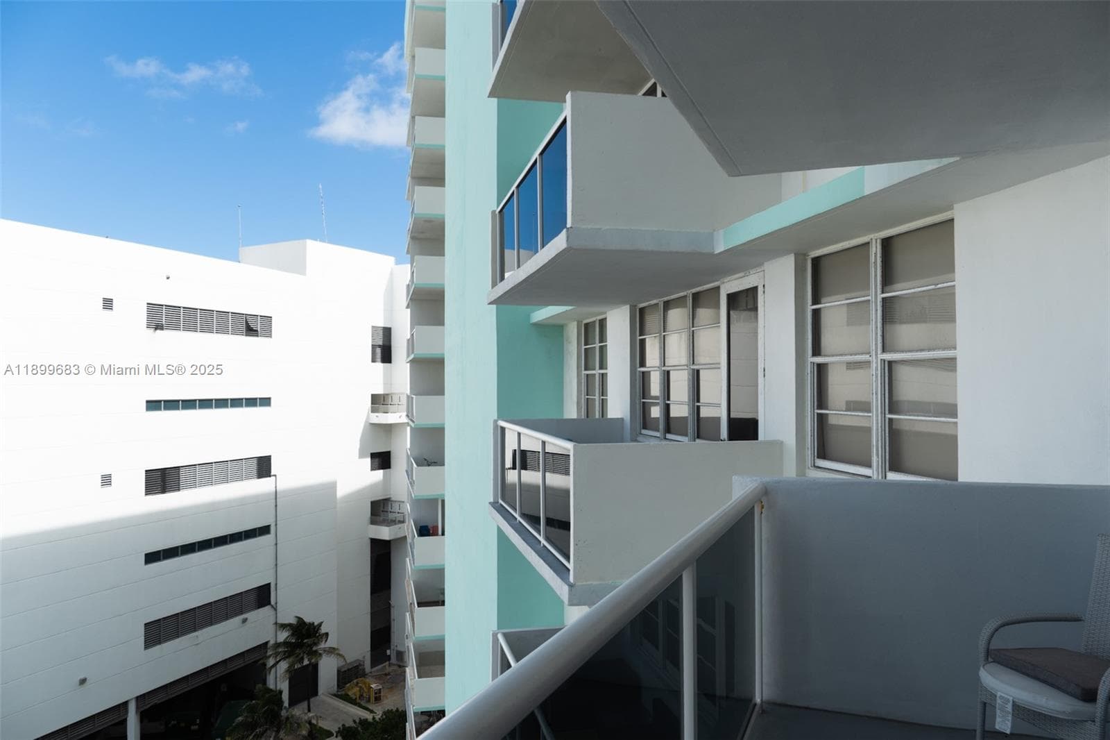 3725 S Ocean Dr 1021 photo 17