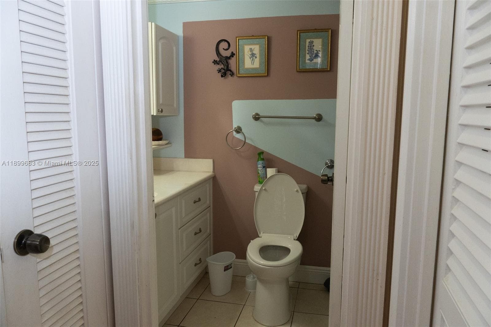 3725 S Ocean Dr 1021 photo 16