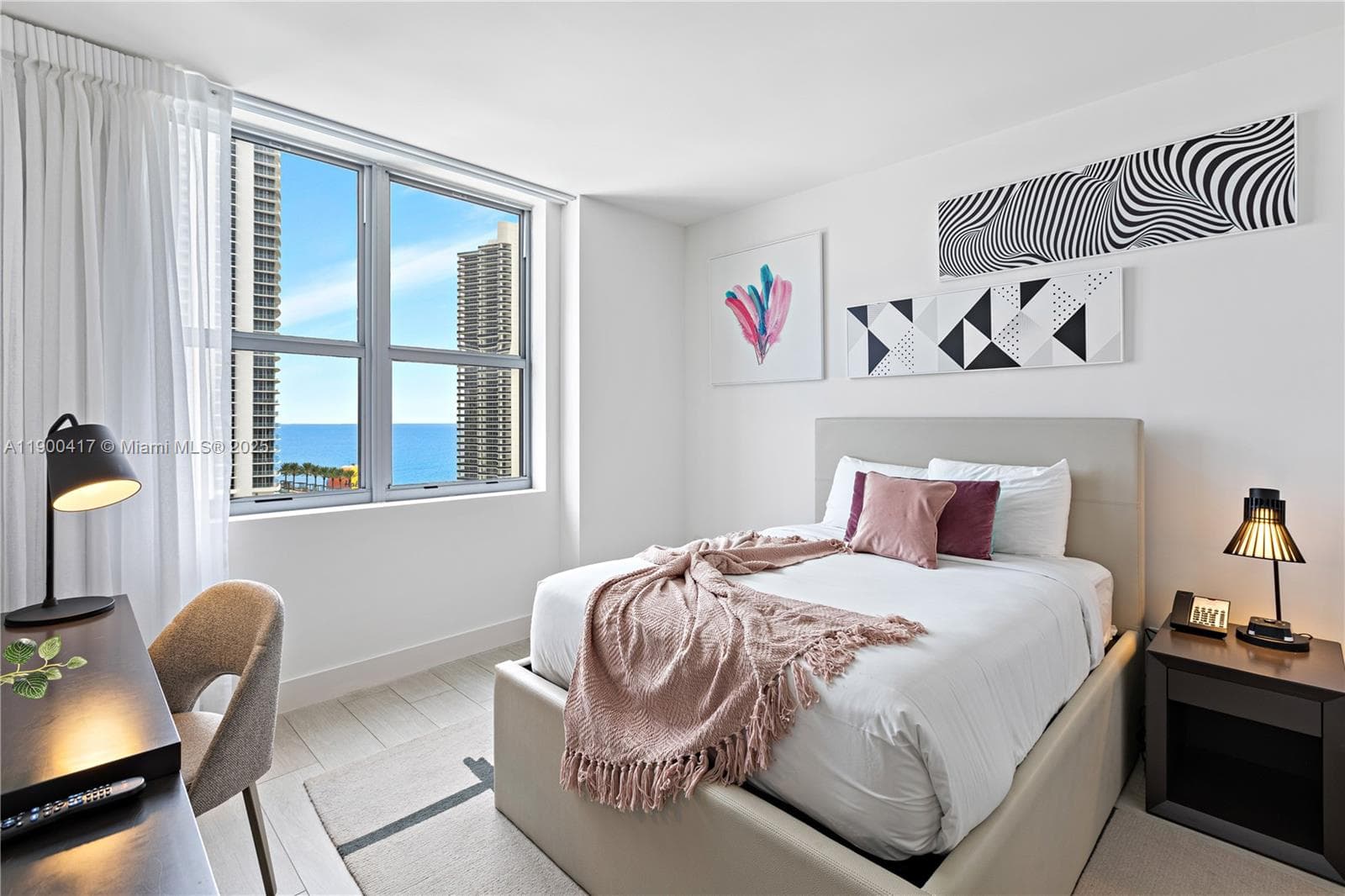 4010 Ocean Dr R1701 photo 15