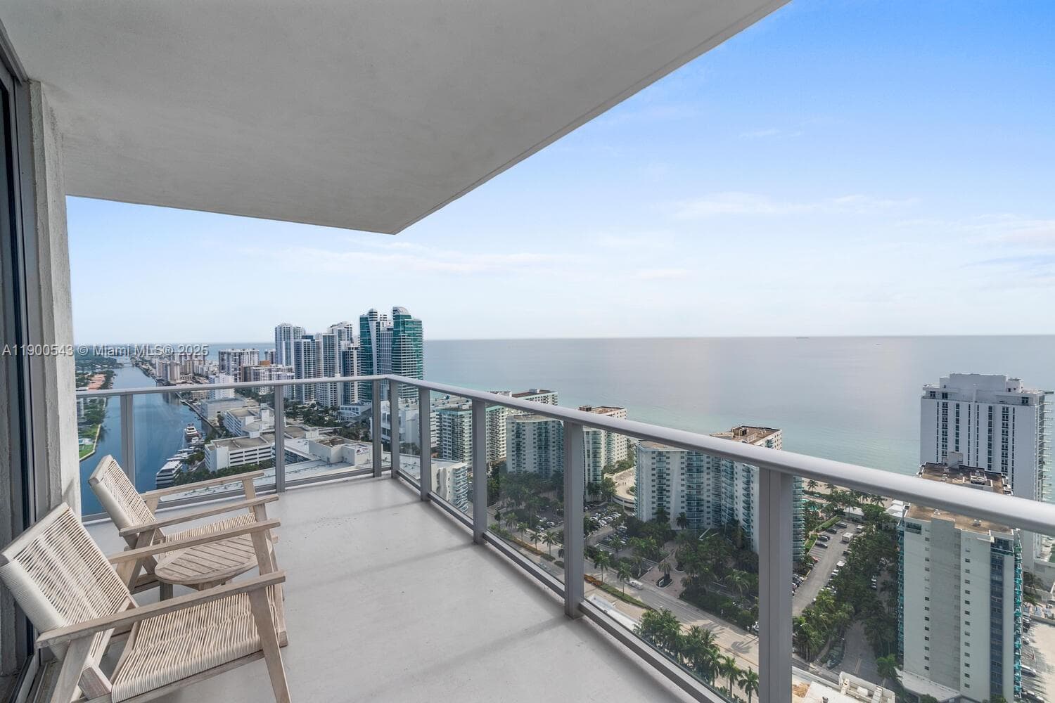 4010 S Ocean Dr R2501 photo 1