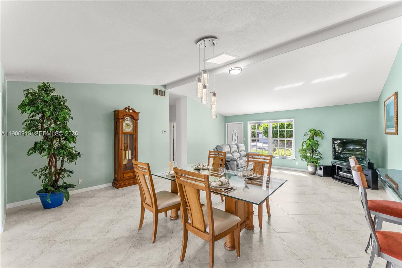 1625 5th Ct photo 17