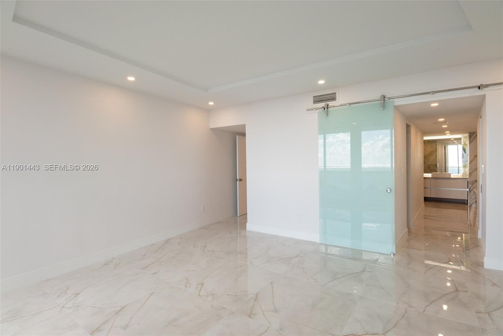 700 Ocean Blvd 504 photo 23