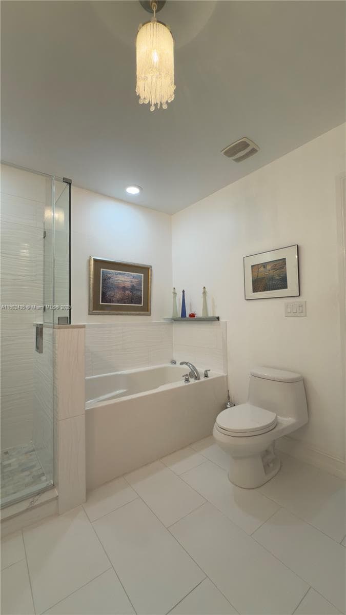 3001 NE 185th St 532 photo 6