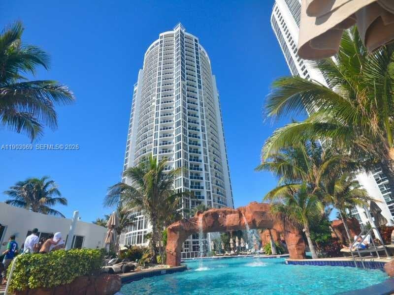 18001 Collins Ave 2204 photo 10