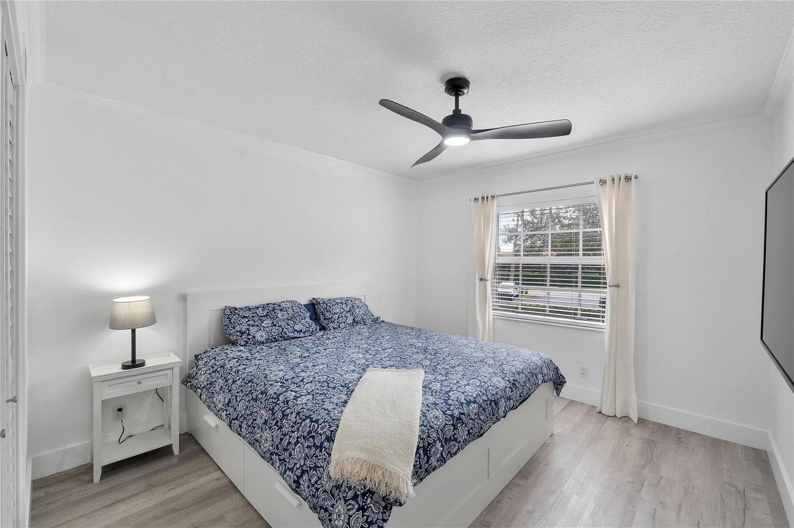 6205 Bay Club Drive 3 photo 19