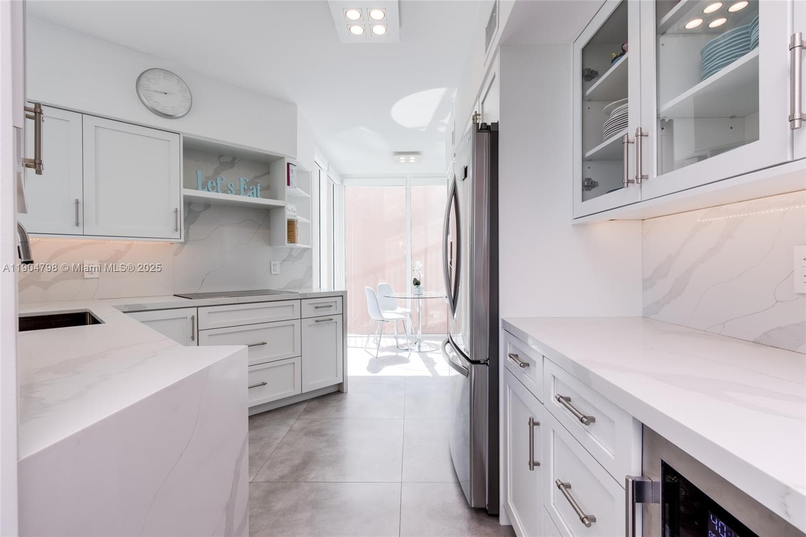 3370 Hidden Bay Dr 303 photo 14