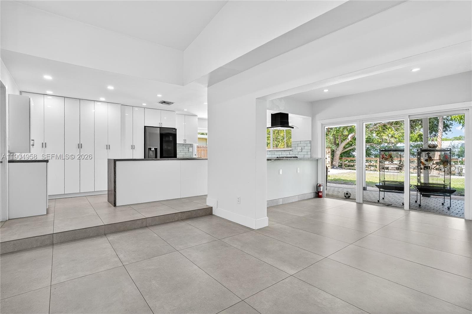 2325 194 Street photo 12