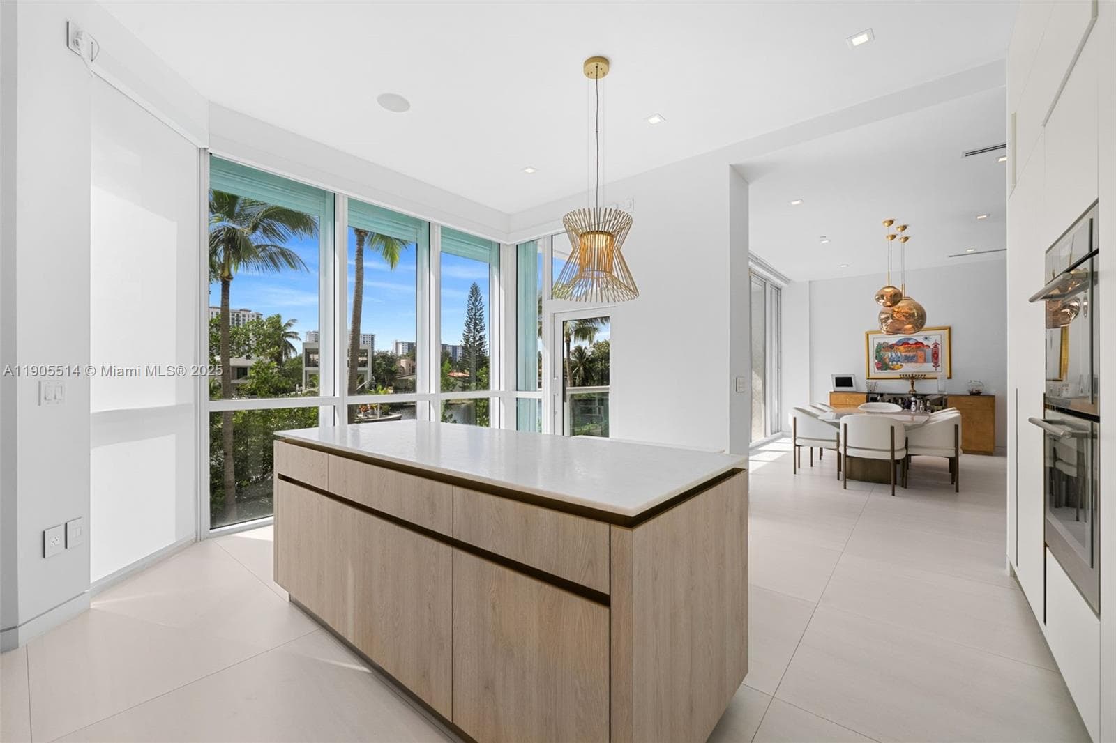 16500 Collins Ave TH-8 photo 7