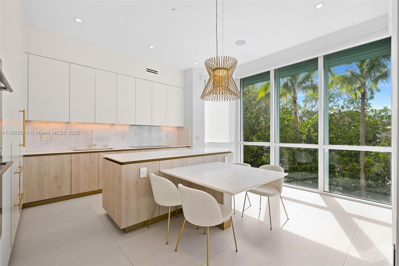 16500 Collins Ave TH-8 photo 20