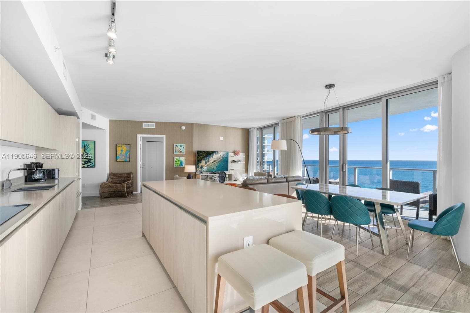 4111 Ocean Dr 1001 photo 14