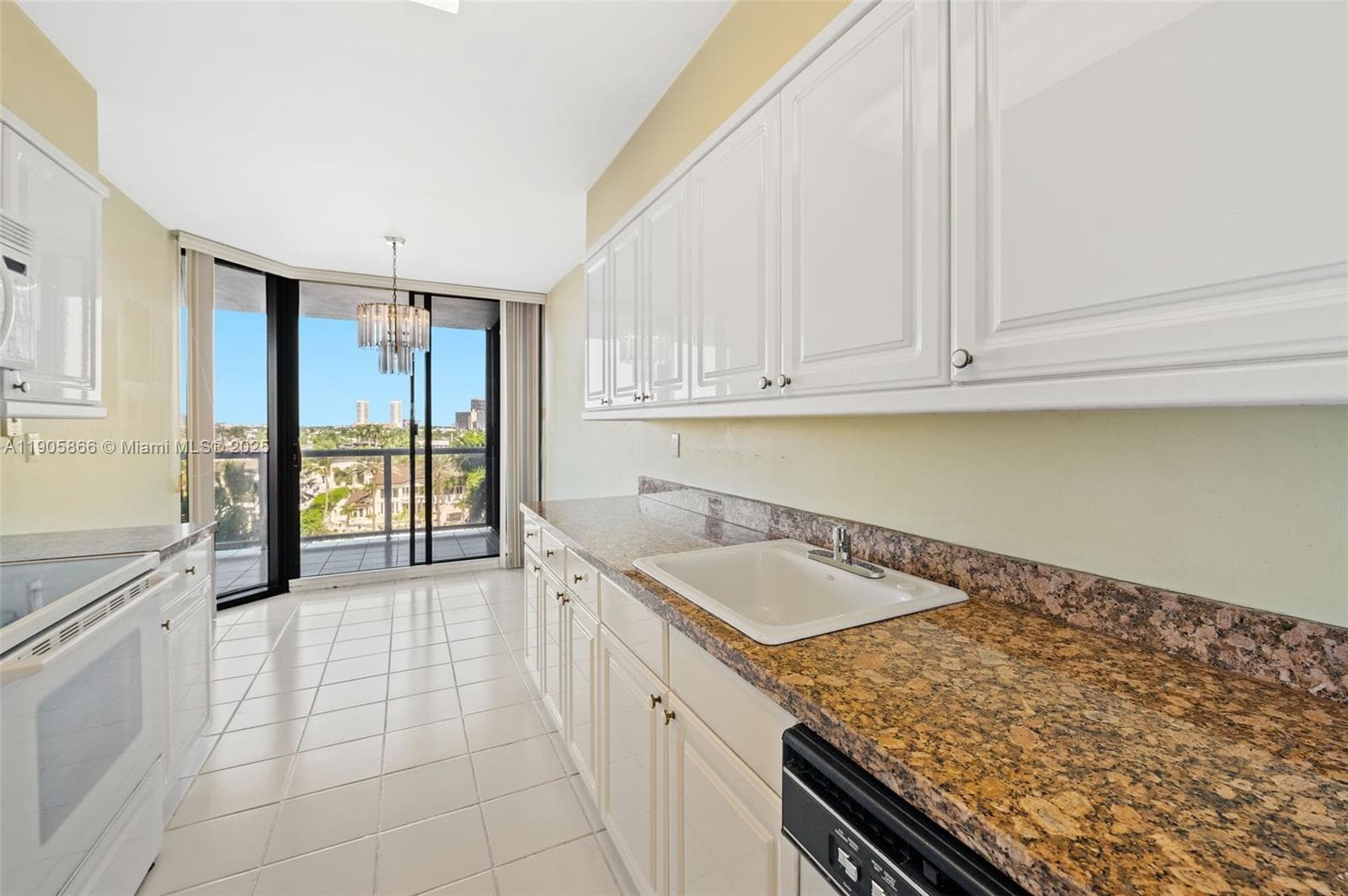 3598 Yacht Club Dr 602 photo 12