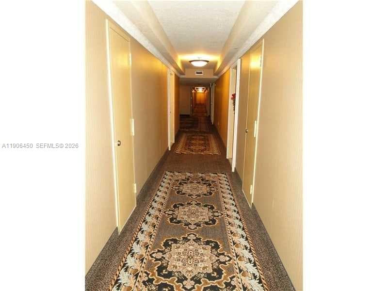 2801 NE 183rd St 1411W photo 8