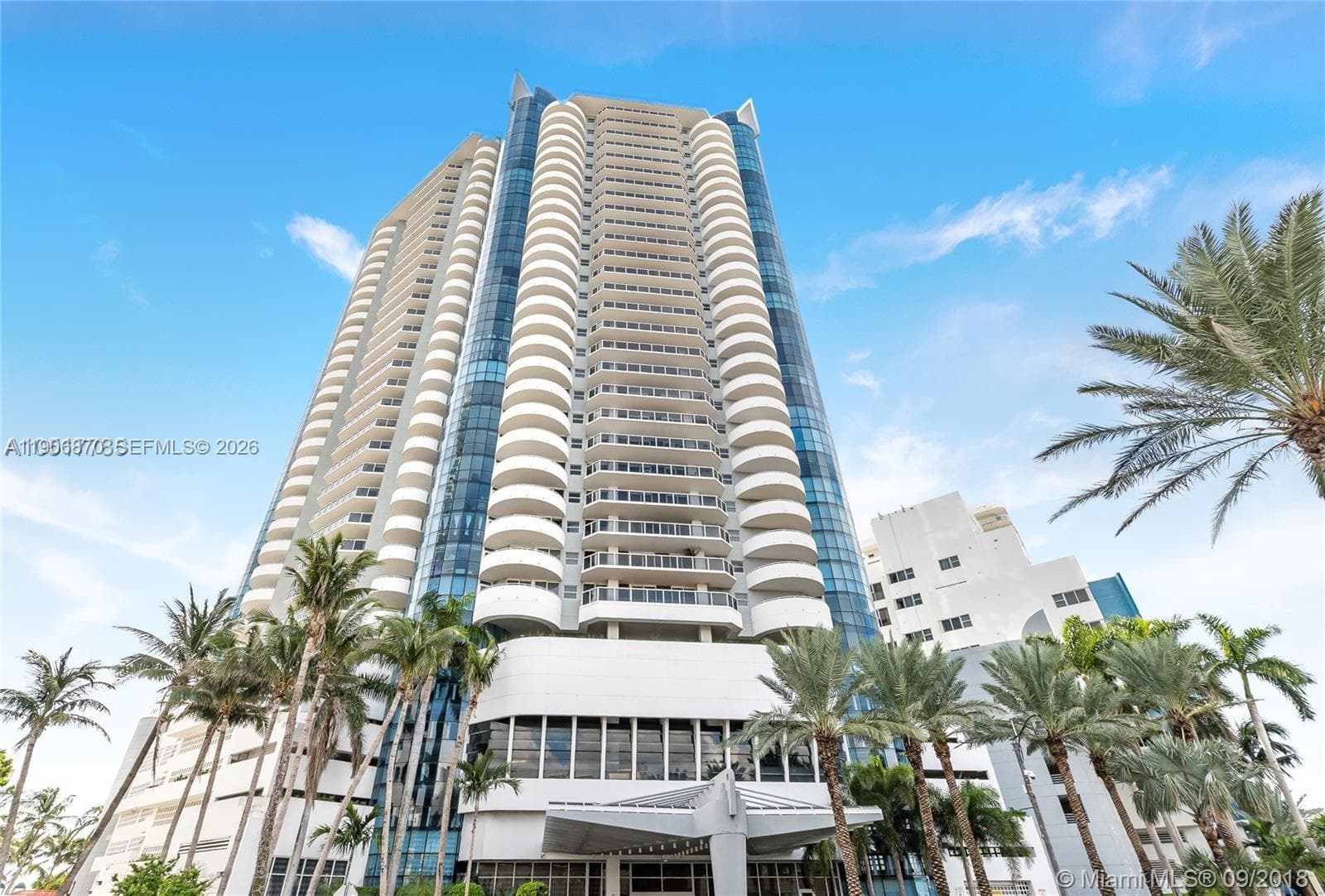 6301 Collins Ave 1402 photo 17