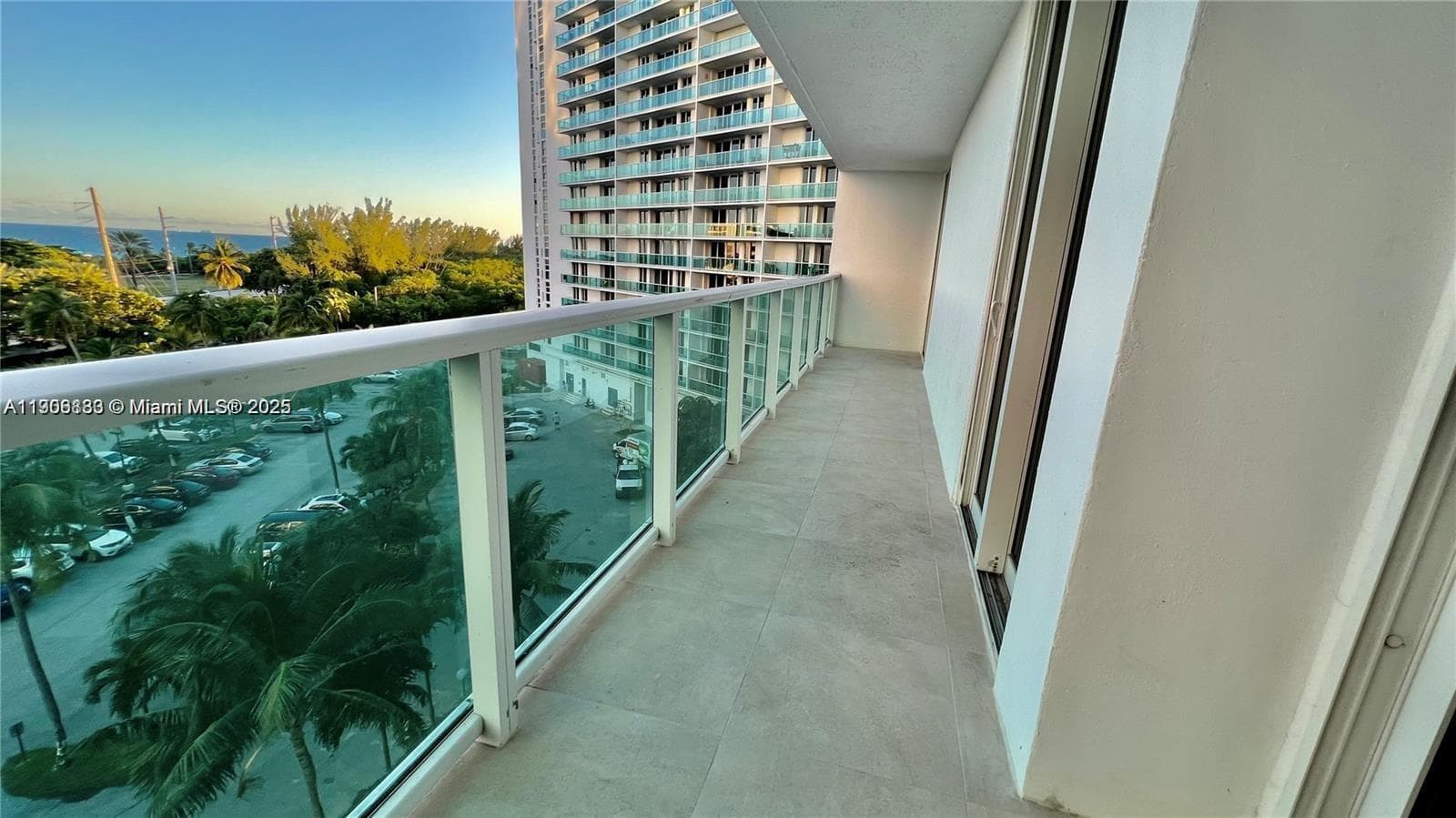 100 Bayview Dr 607 photo 10