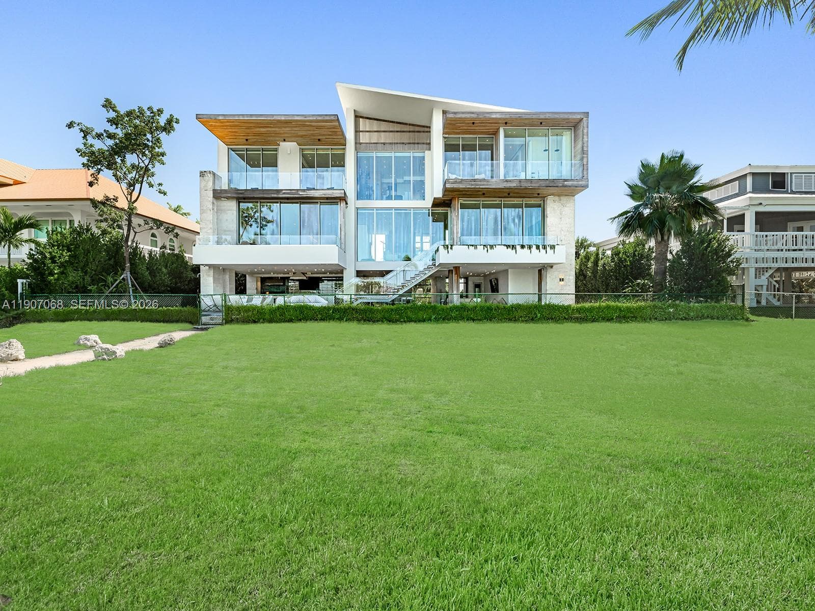 236 Costa Bravo Dr photo 12
