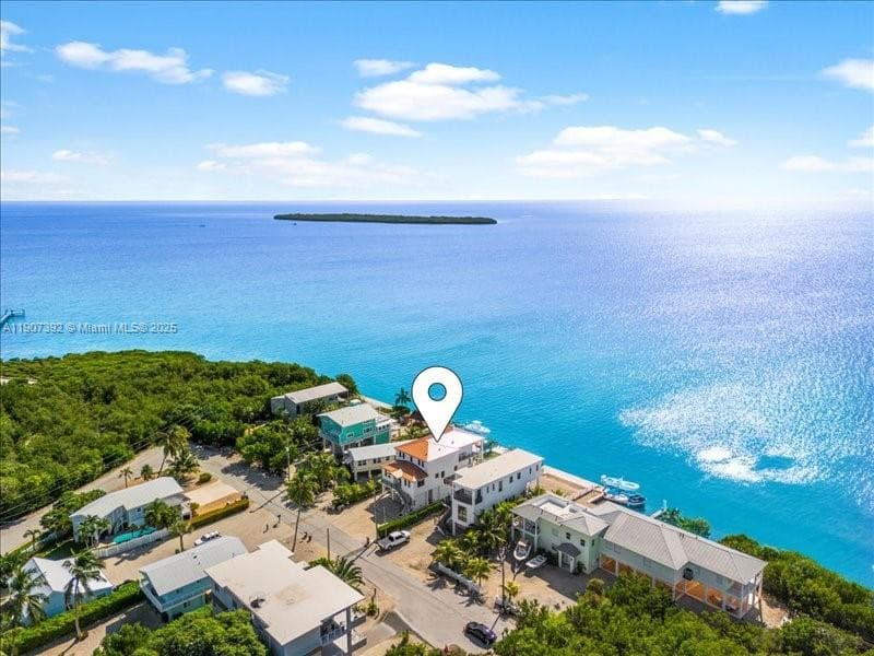 239 Tavernier Dr photo 8