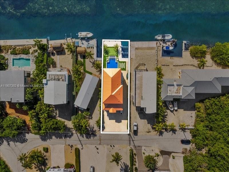 239 Tavernier Dr photo 25