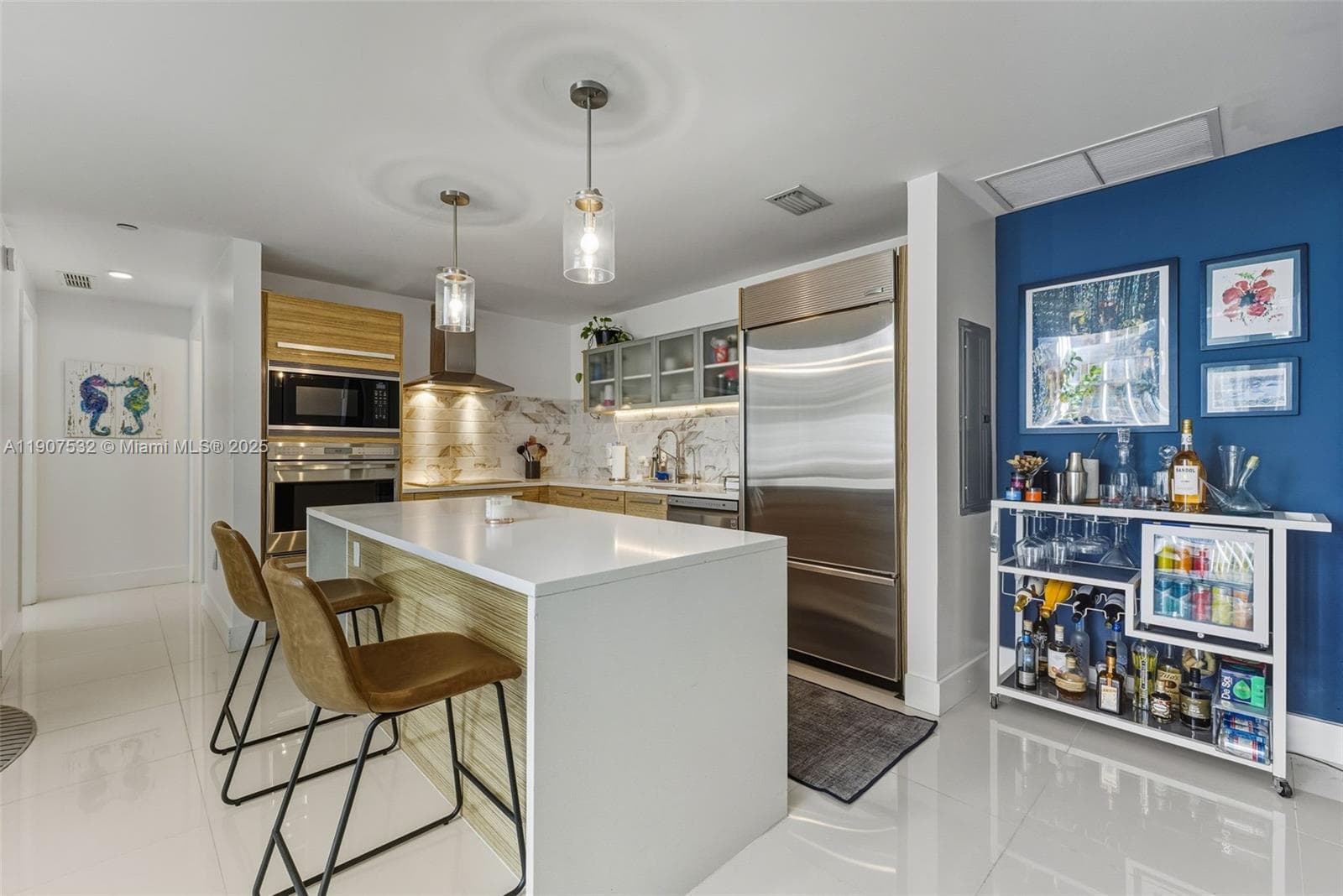 2020 N Bayshore TH103 photo 11