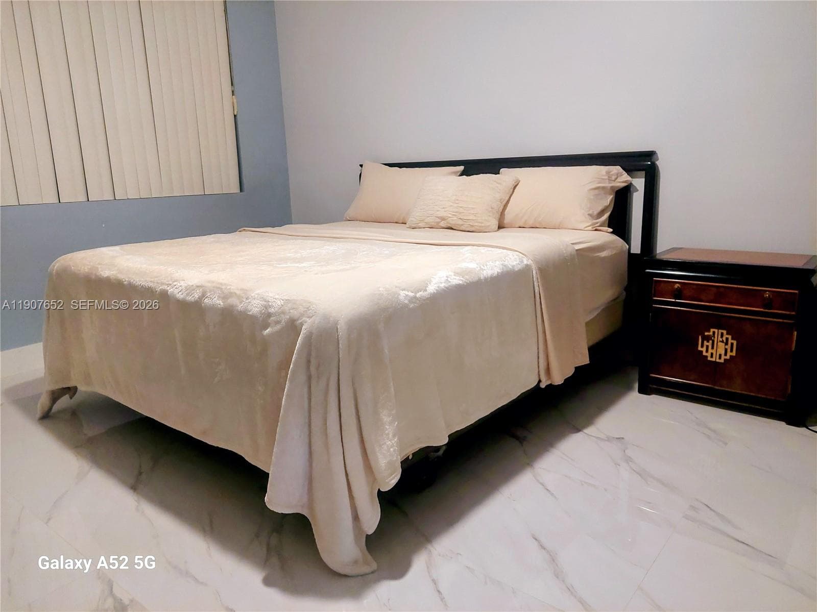 5005 Collins Ave 1523 photo 9