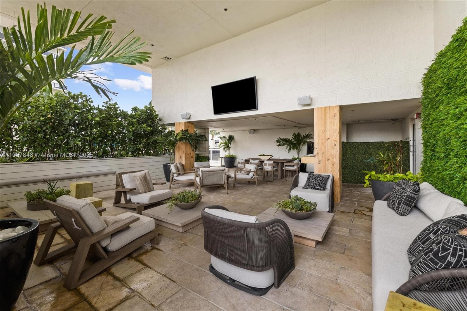 1850 S Ocean Dr 1609 photo 23