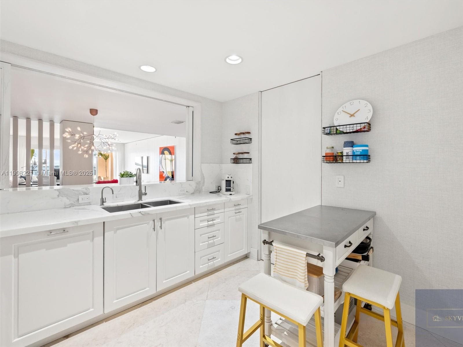 5142 Fisher Island Dr 5142 photo 8