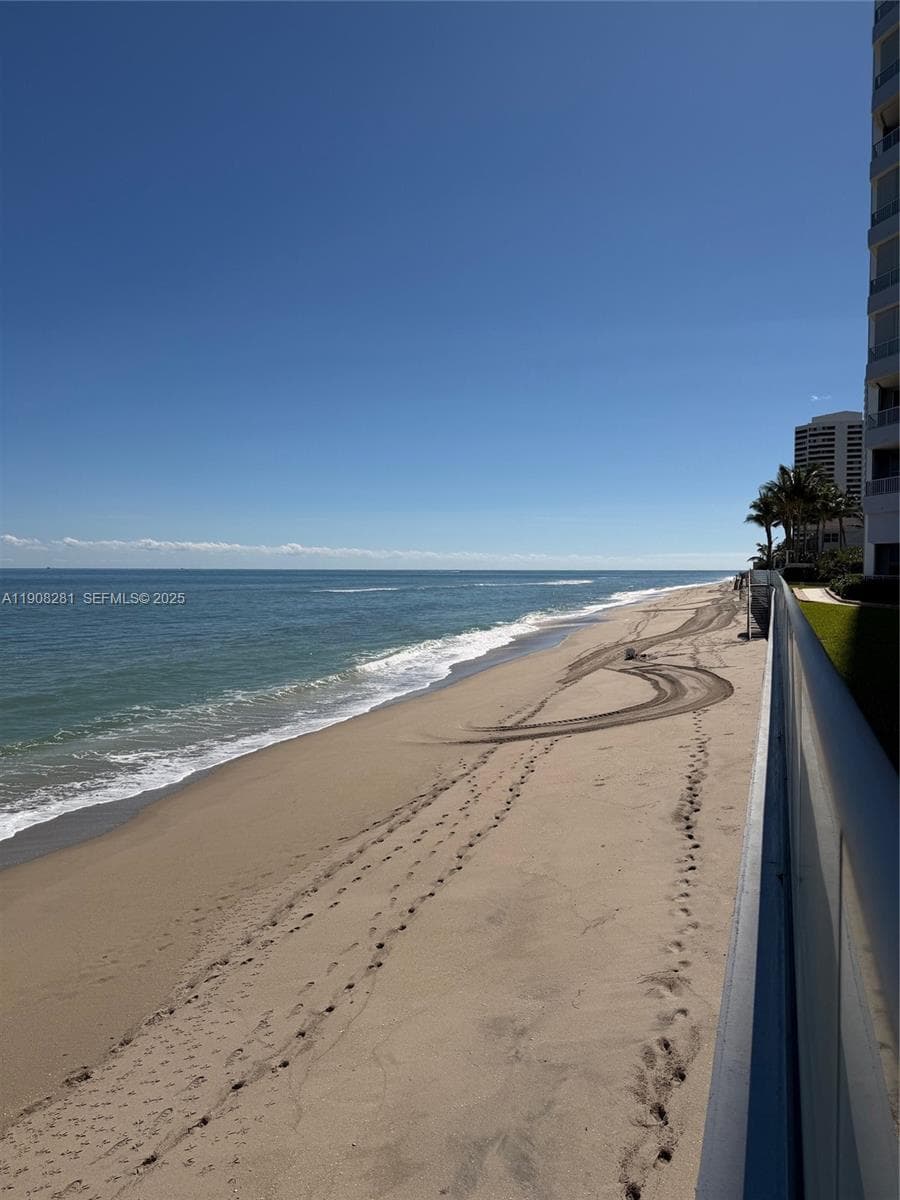 5200 Ocean Dr 1801 photo 13