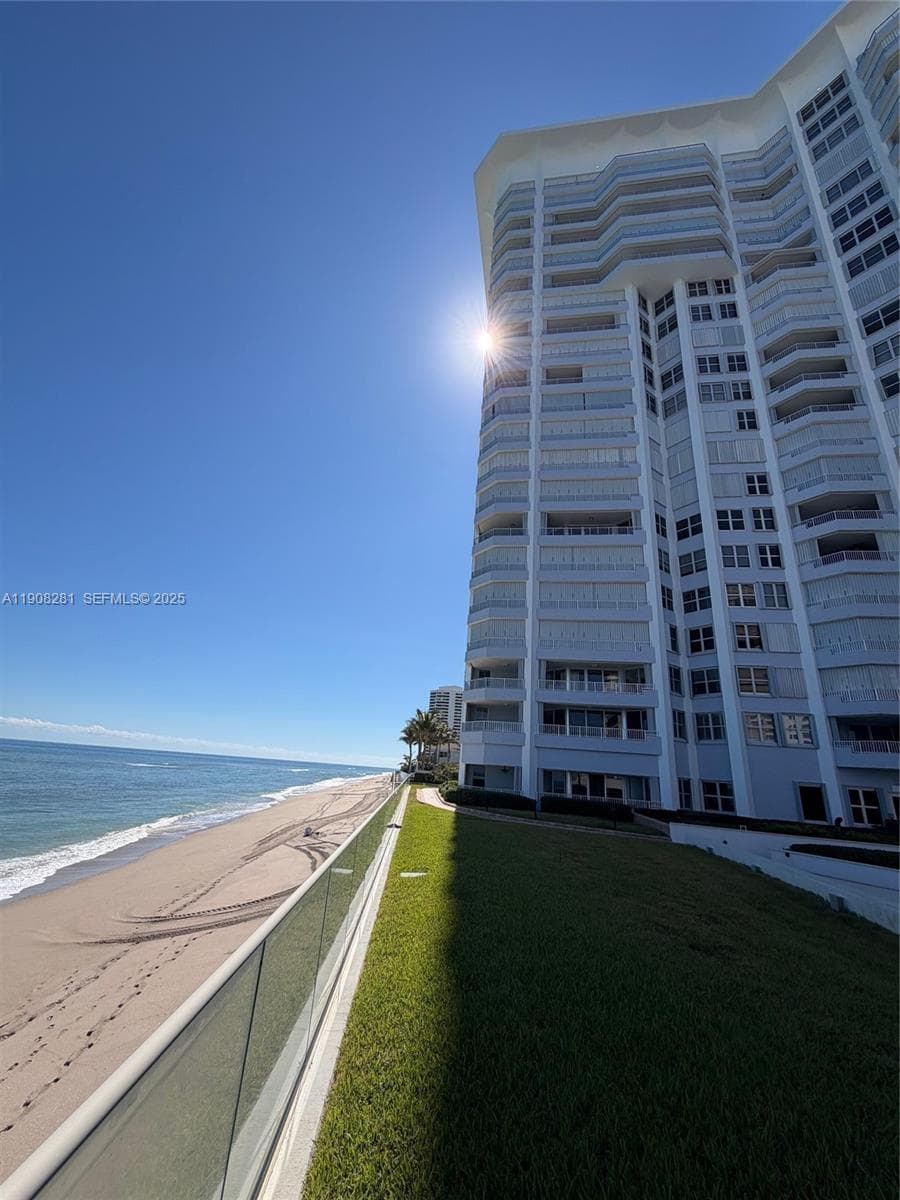 5200 Ocean Dr 1801 photo 12