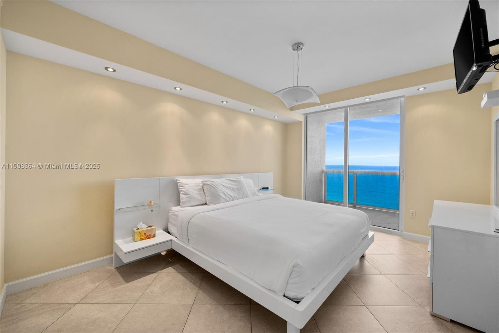 1800 Ocean Dr 2603 photo 17