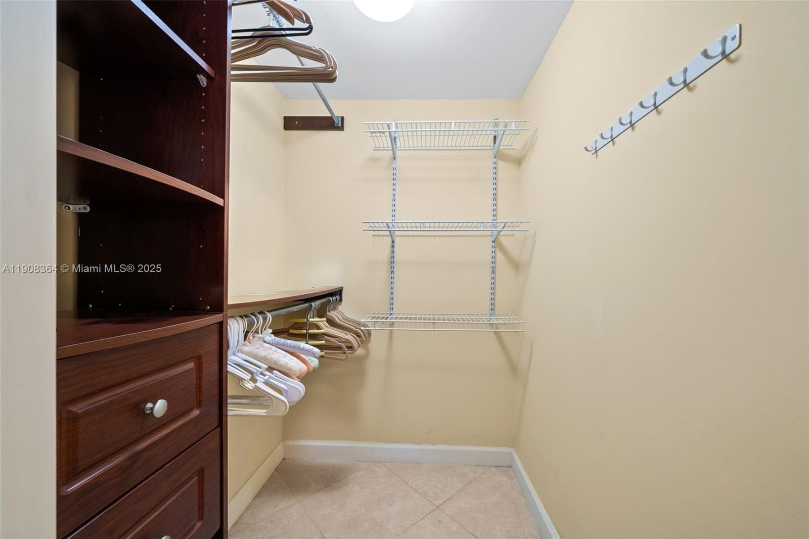 1800 Ocean Dr 2603 photo 16