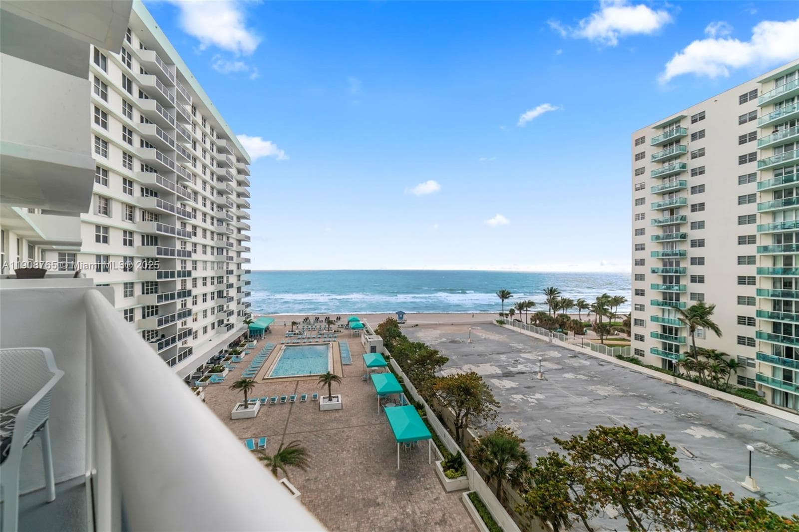 3725 Ocean Dr 716 photo 7