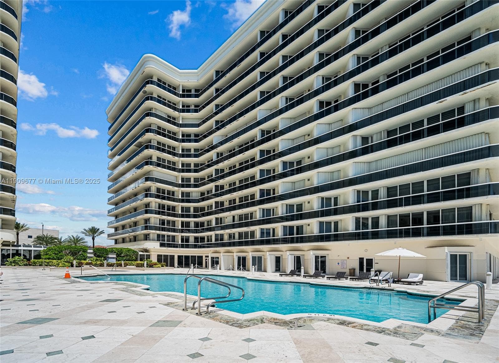 9559 Collins Ave S8-F photo 23
