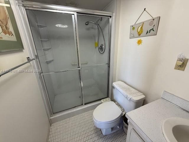 3625 N Country Club Dr 304 photo 16