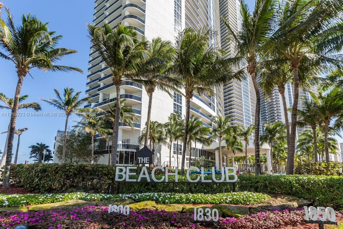1830 S Ocean Dr 3605 photo 23