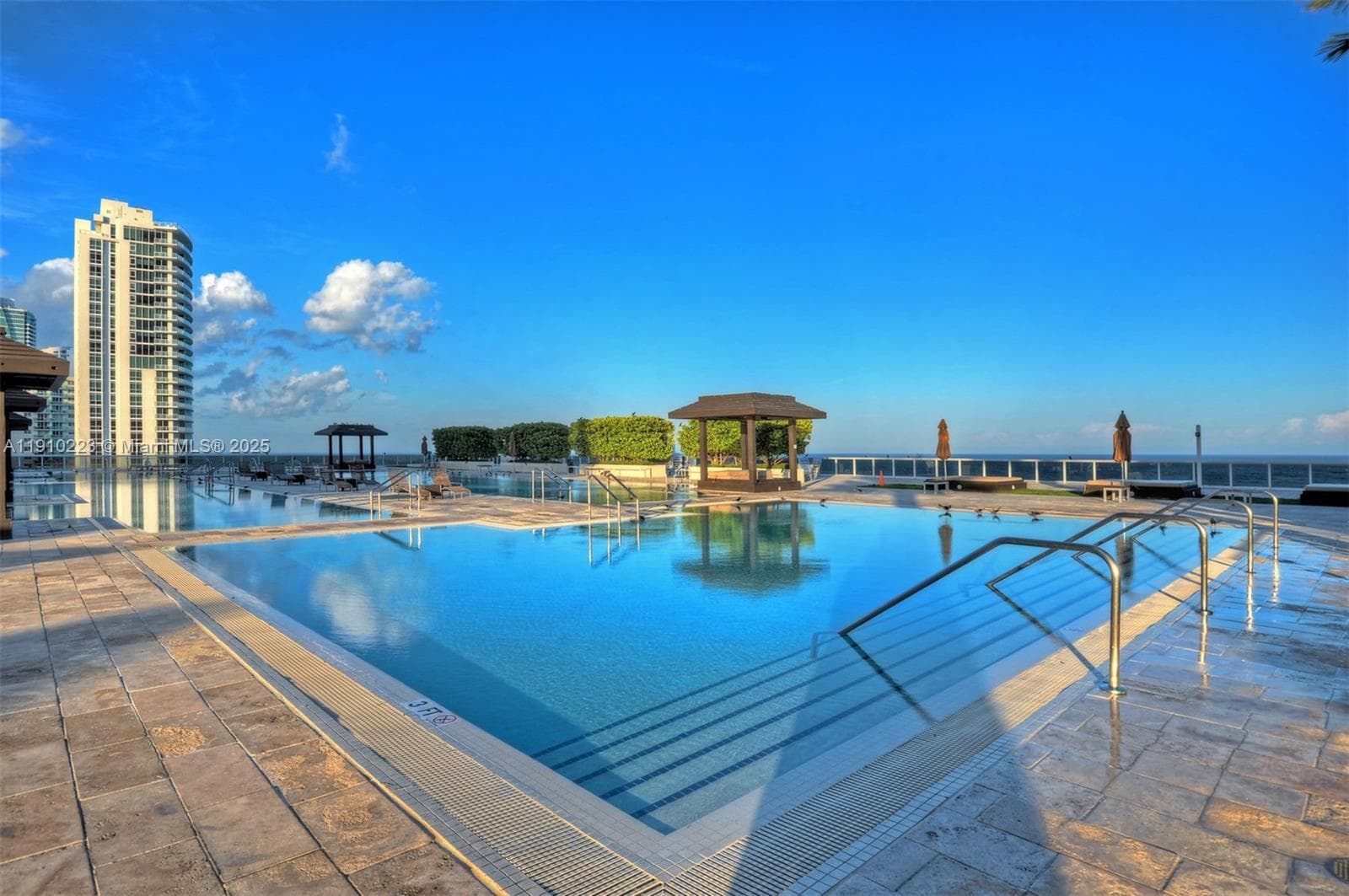 1830 S Ocean Dr 3605 photo 13