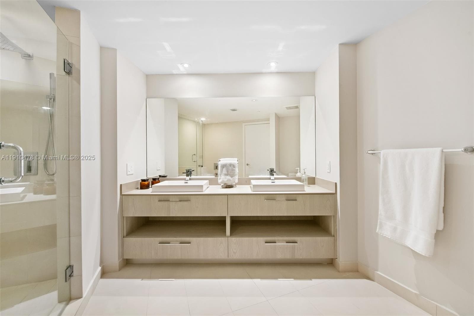 4111 S Ocean Dr 3001 photo 10