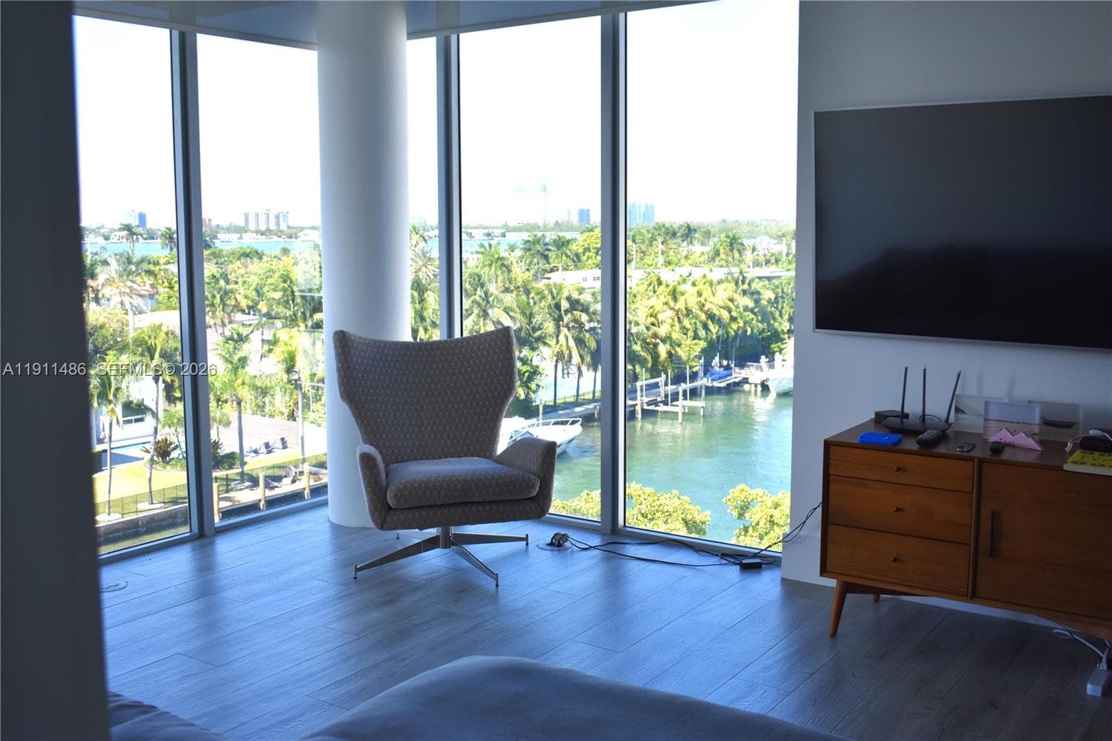 9940 W Bay Harbor Dr 6D-N photo 15