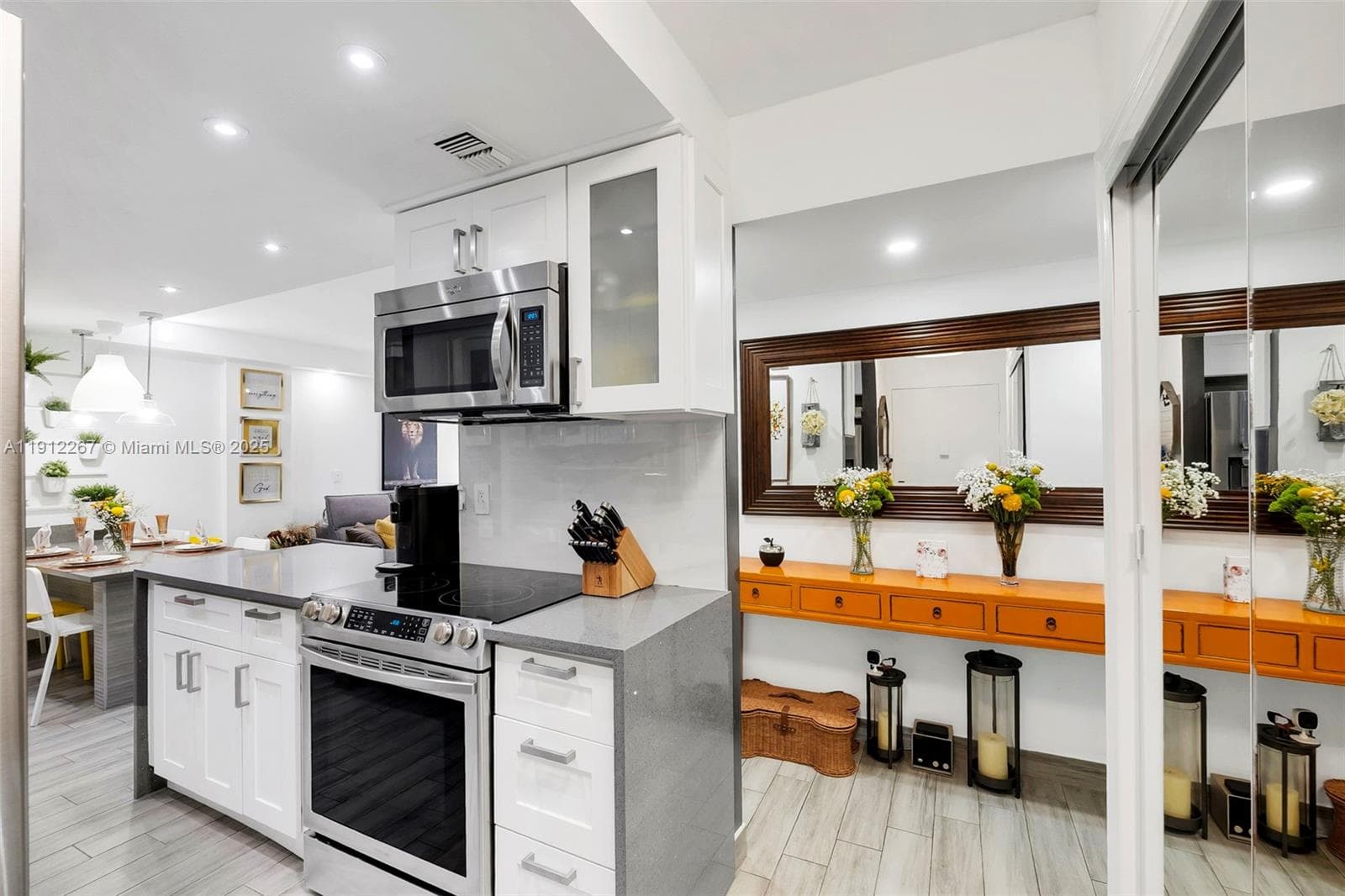 2121 Ocean Blvd 204W photo 13