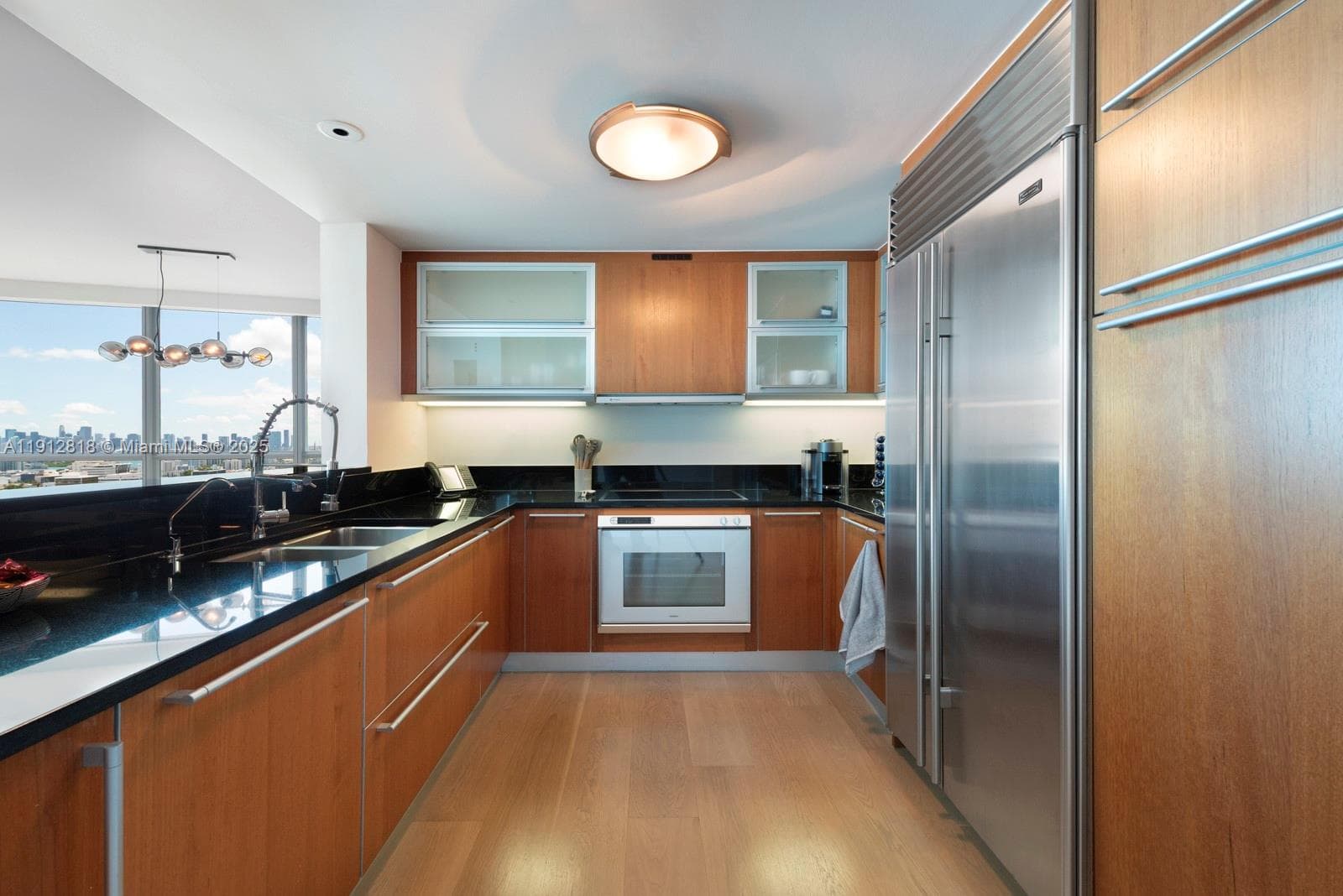 101 20th St 3006 photo 10