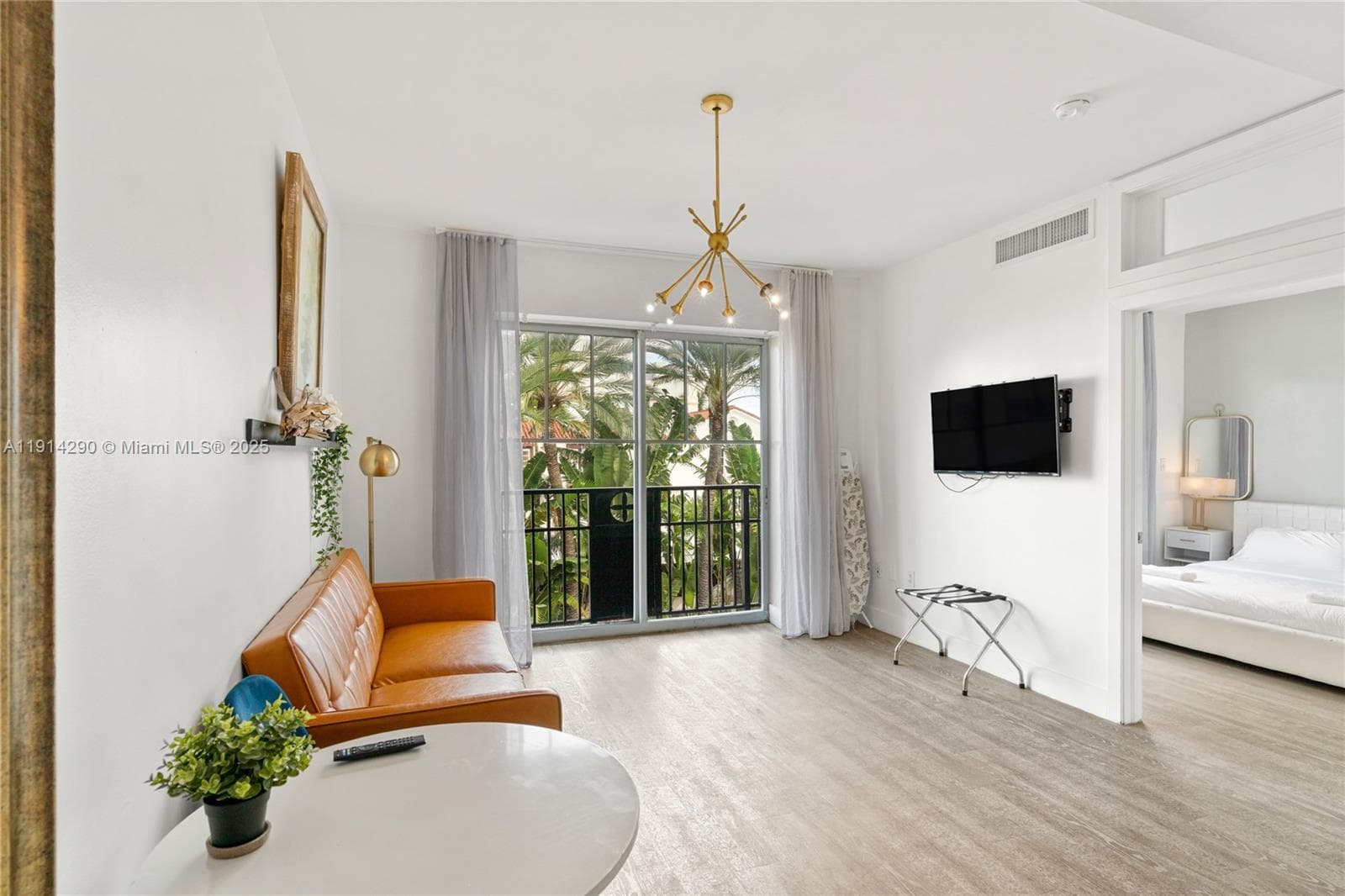 1060 Ocean Dr D307 photo 22