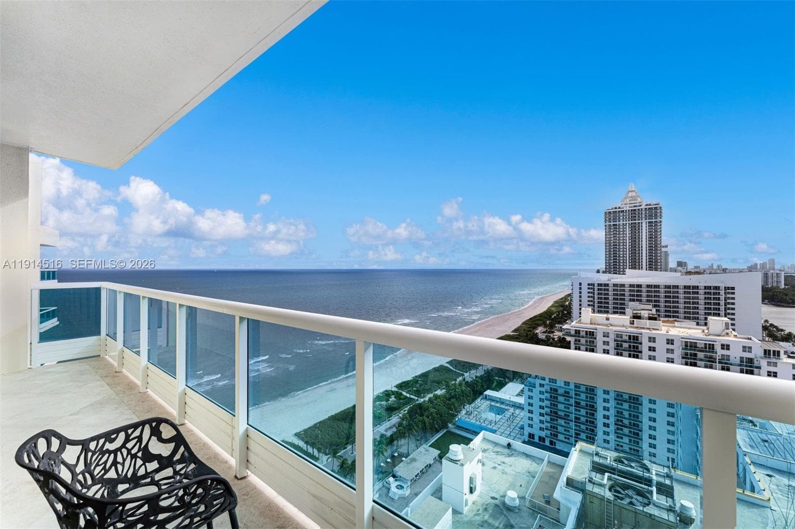 5025 Collins Ave PH-1 photo 15